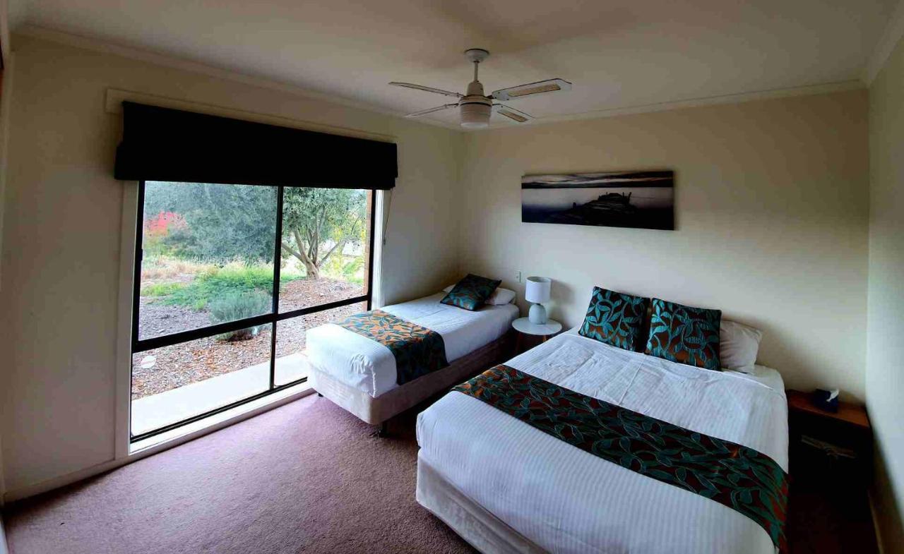 Shepparton Golf Motel Buitenkant foto