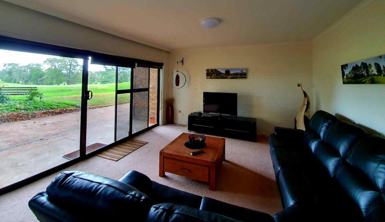 Shepparton Golf Motel Buitenkant foto