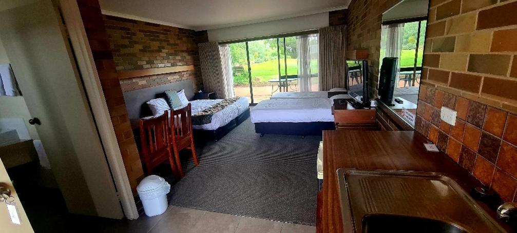 Shepparton Golf Motel Buitenkant foto