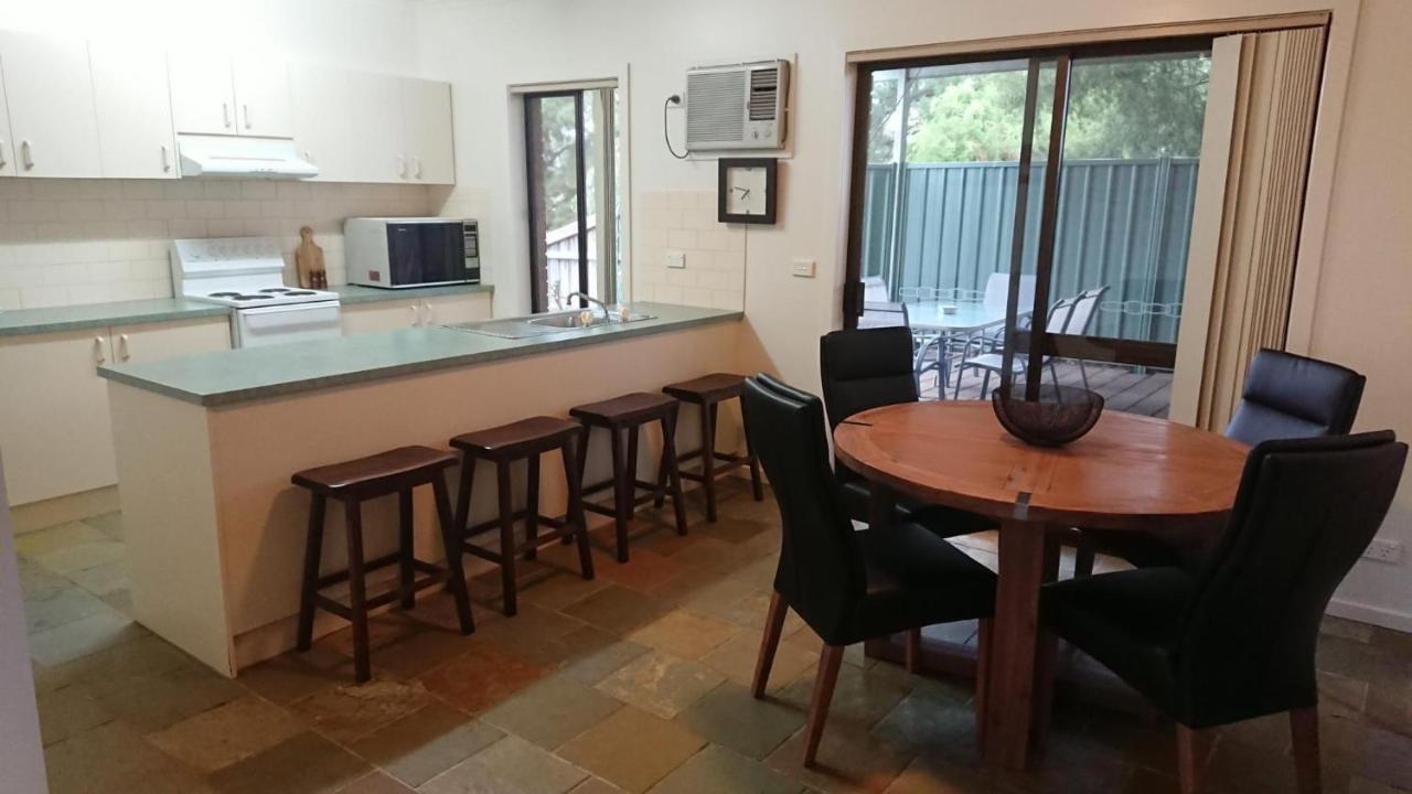 Shepparton Golf Motel Buitenkant foto